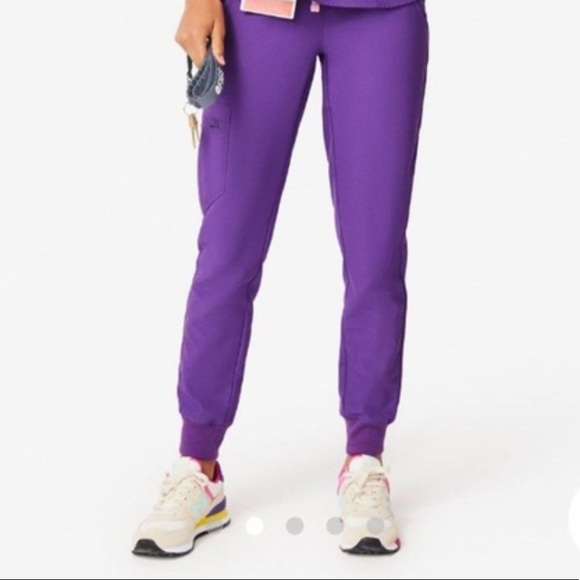 NWT FIGS Ultra Violet Zamora Tall Jogger Scrub - Picture 5 of 5